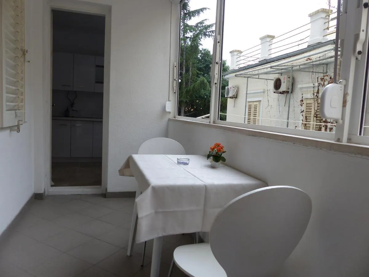 Mirko Apartment Zadar